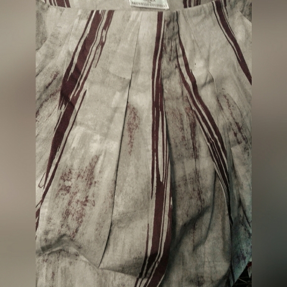Gunex pleated skirt - Picture 2 of 3